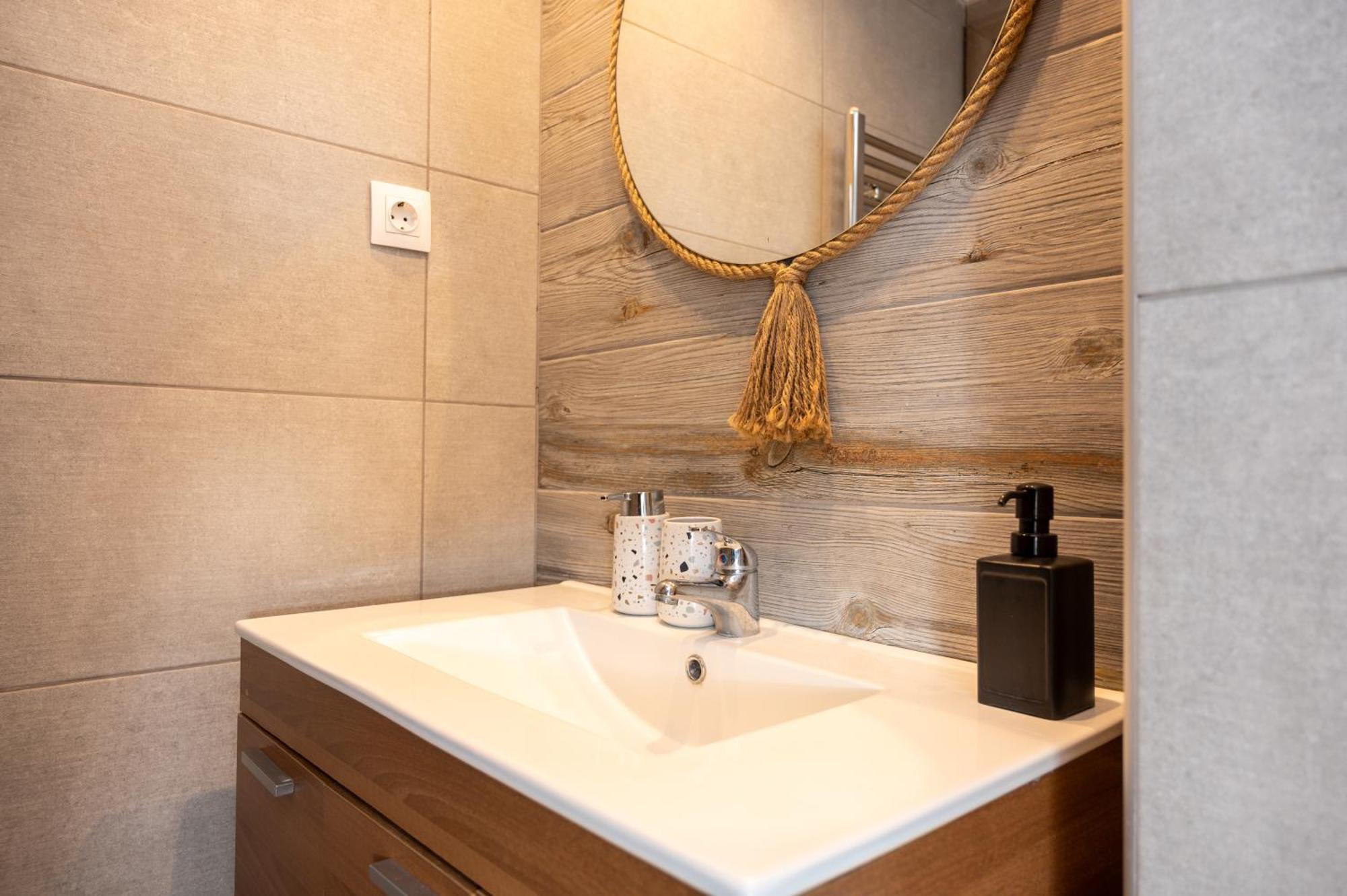 Niso Thessaloniki Hospitality Apartments 외부 사진